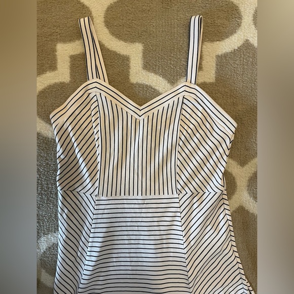 Loft Strappy Dress in Tan with thin black stripes - Picture 4 of 4
